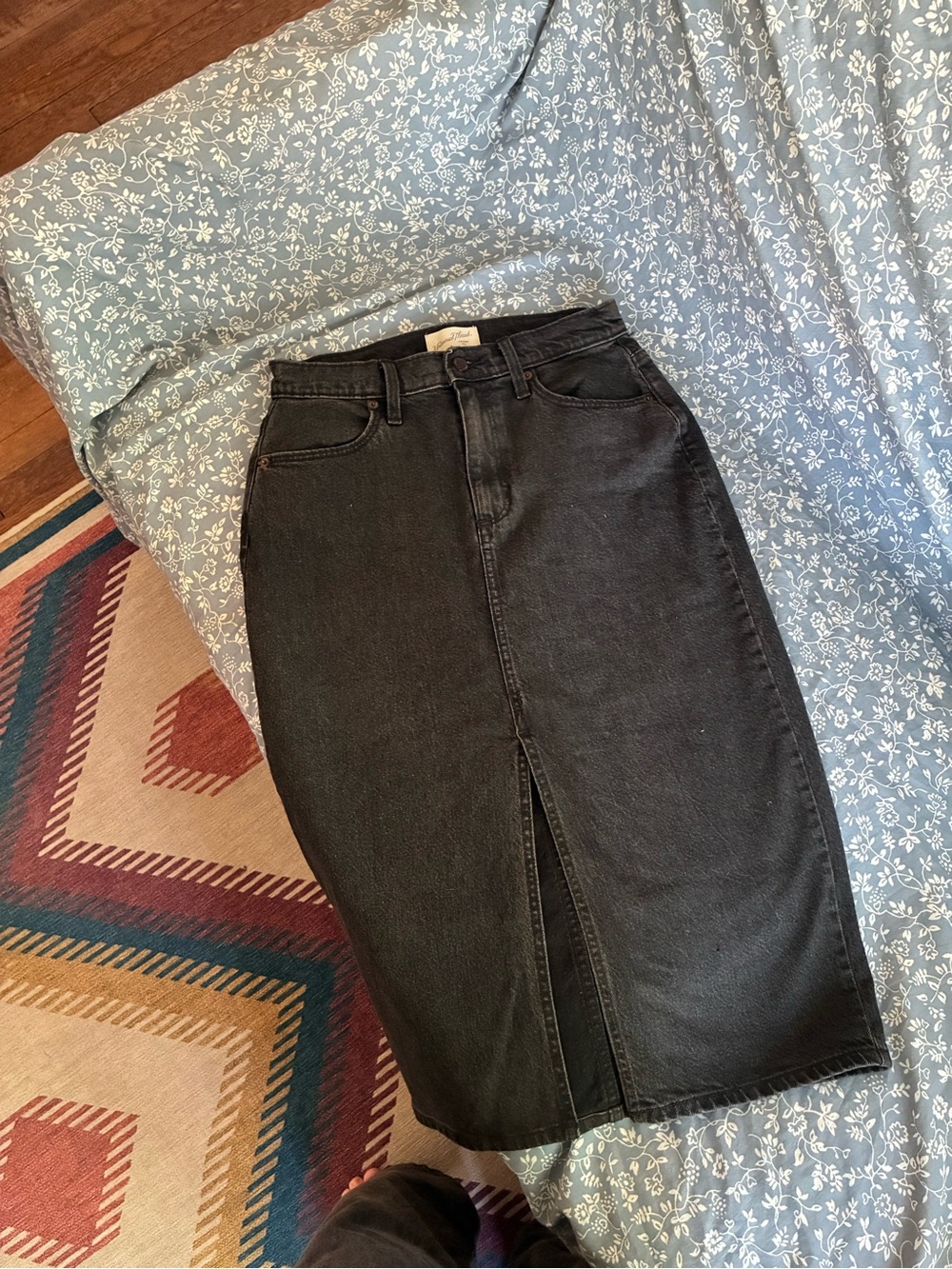 Universal Thread Charcoal Black High-Waist Midi Denim Skirt with Front Slit - Picture 2 of 4
